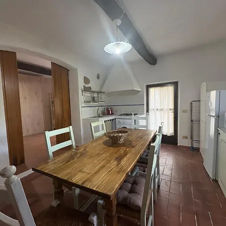 Casa Santa Lucia פורטופראיו